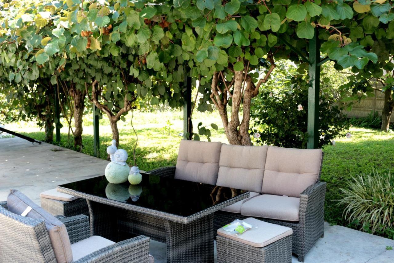 Paradeisos Residence Sas Somma Lombardo Extérieur photo